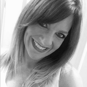 Meet your Posher, Cynthia